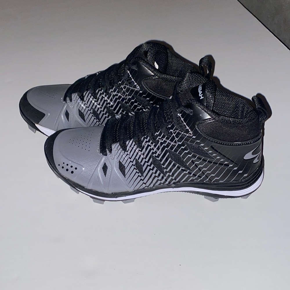 BOOMBAH Baseball Squadron Mild Mid Size 6.5